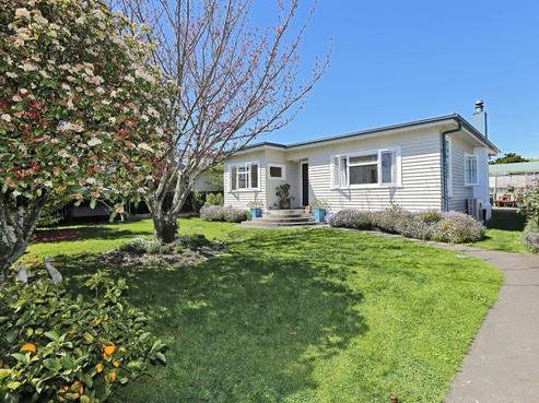 8 Nimon Street, Havelock North