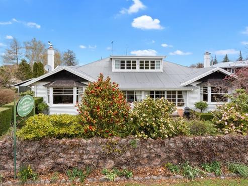 13 Cheltenham Street, Hanmer Springs