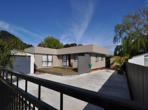 12B Mount Avenue, Pauanui