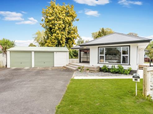 11 Moncrieff Avenue, Fairfield