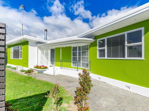 22 Eatwell Avenue, Paraparaumu Beach