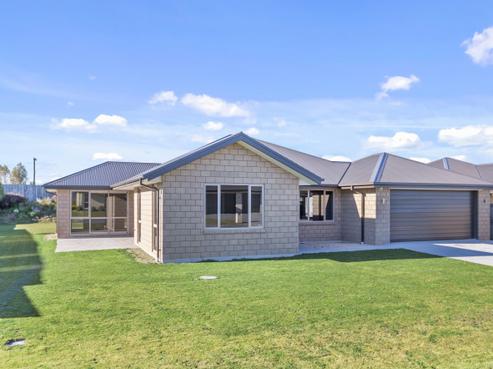 77 Willowside Place, Amberley