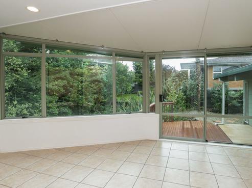 8 Balfour Crescent, Riverlea