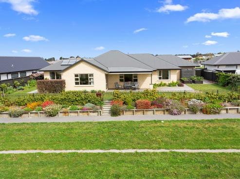 5 Pemberton Drive, Amberley