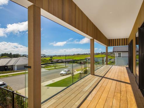 3 Colonial Drive, Silverdale