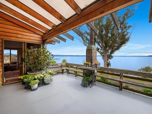 28 Rawhira Road, Lake Taupo (East)