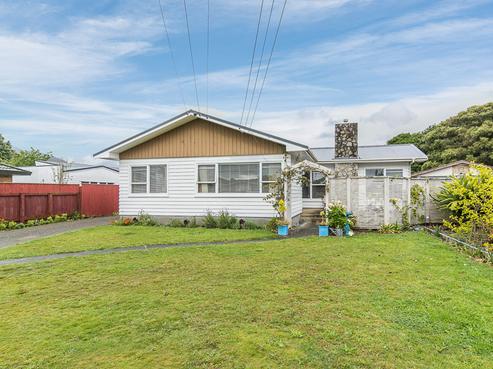 54 Ngaio Road, Waikanae