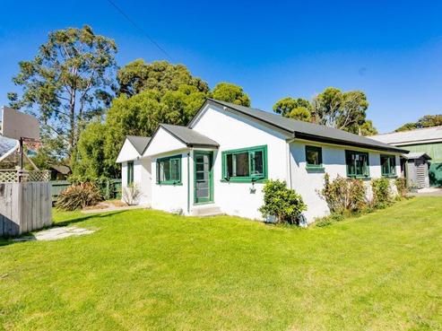 6 Saint James Street, Southbridge