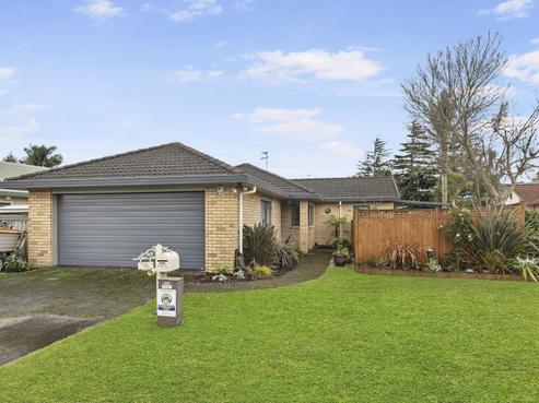 76 Sheriff Place, Randwick Park
