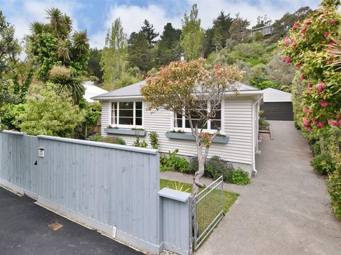 103 Bay View Road, Moncks Bay