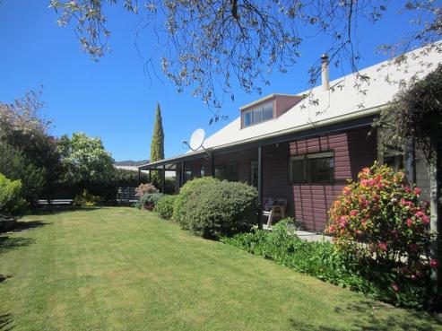 5 Cherry Grove, Alexandra