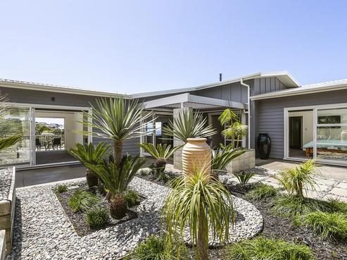 48 Grovenor Drive, Orewa