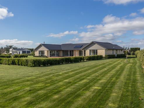 31 Leyland Crescent, Swannanoa