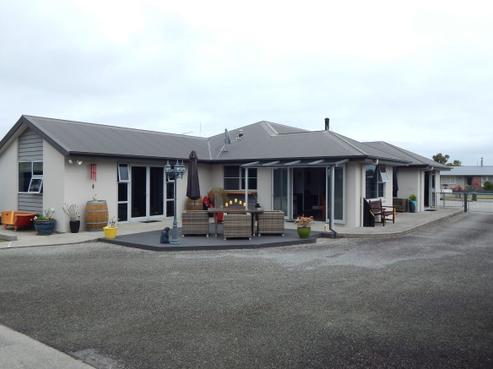 166 Hall Street, Hokitika