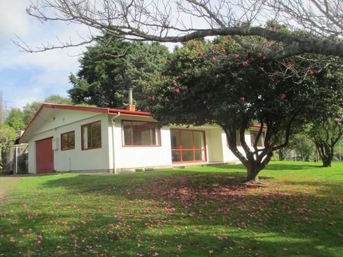 1520 Coast Road, Pongaroa