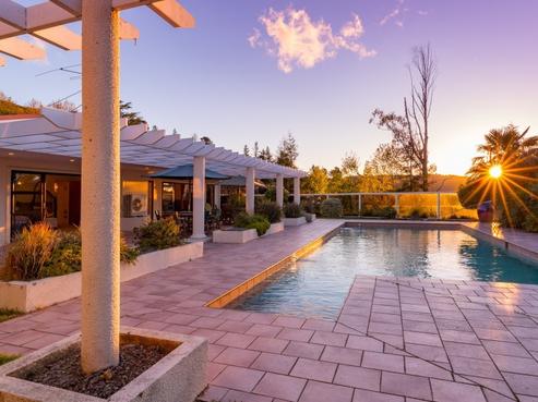 201D Katherine Mansfield Drive, Whitemans Valley