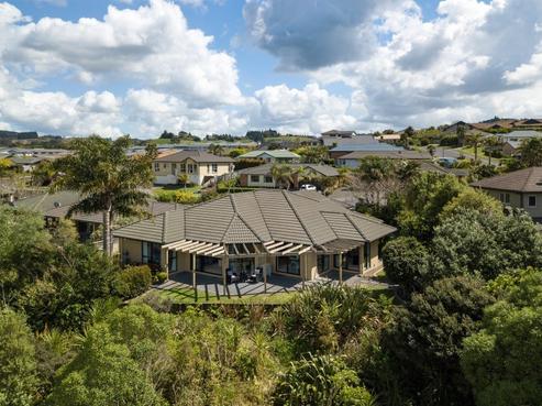 23 Tauranga Place, Orewa