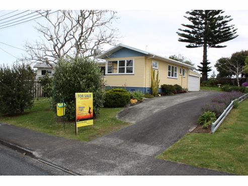 27 Te Puia Street, Kamo