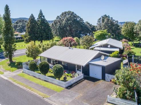 100A Waireka Place, Whangamata