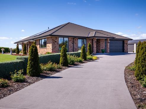 445 Smart Road, Hillsborough