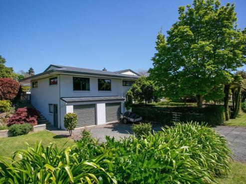 2 Austen Place, Leamington