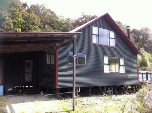147 Roa Road, Blackball