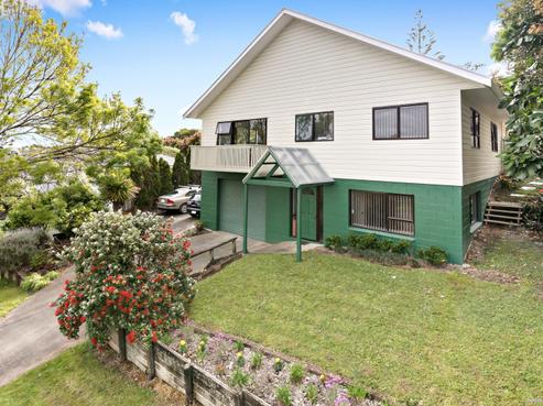 7 Springtime Crescent, Stanmore Bay