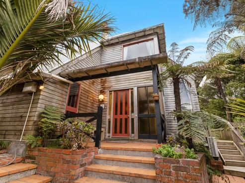 9 Euclid Grove, Kelson