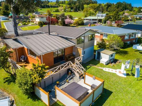 100 North Taieri Road, Abbotsford