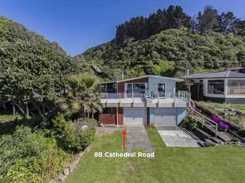 8B Cathedral Road, Gore Bay