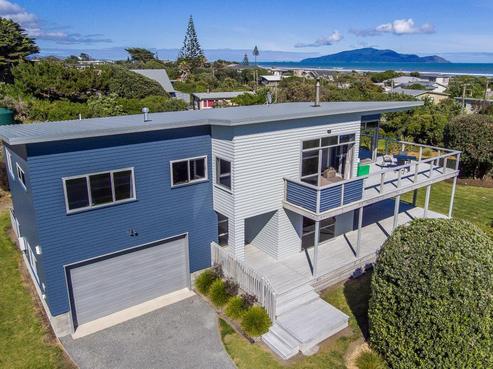 355 Te Horo Beach Road, Te Horo