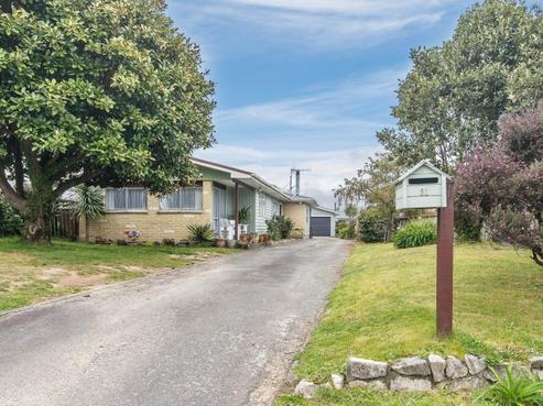 31 Walton Road, Paraparaumu Beach