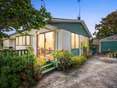 6 Balmore Place, Wattle Downs