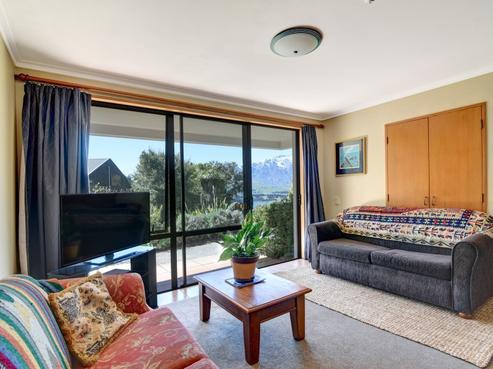 203/139 Fernhill Road, Fernhill/Sunshine Bay