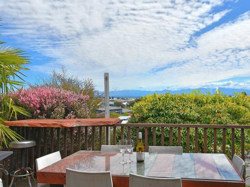 275 Annesbrook Drive, Annesbrook
