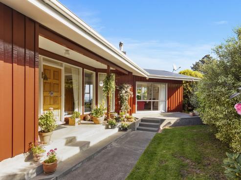 95 Tirohanga Road, Tirohanga