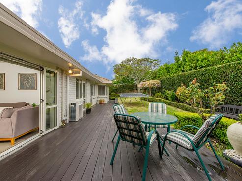 8 Taiko Court, Northpark