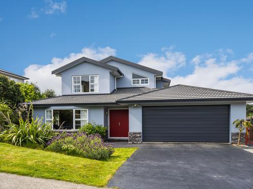 15 Te Puia Drive, Aotea