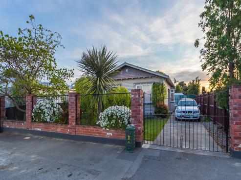 19 Torrens Road, Middleton