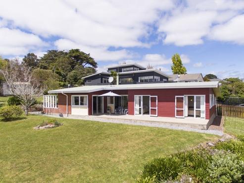75 Garfield Road, Helensville