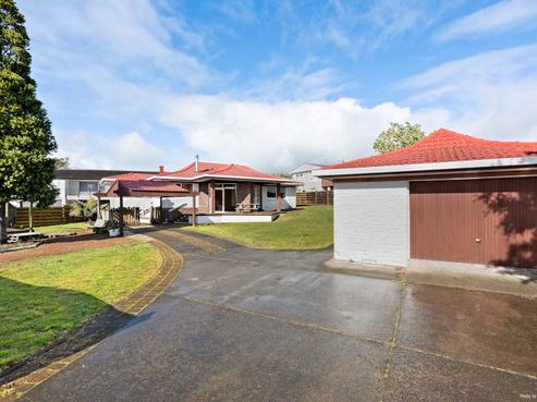 159 Elliot Street, Pahurehure