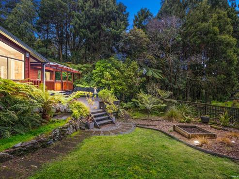 1 Turanga Road, Henderson Valley