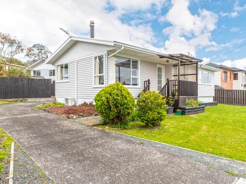89D Awaroa Road, Sunnyvale