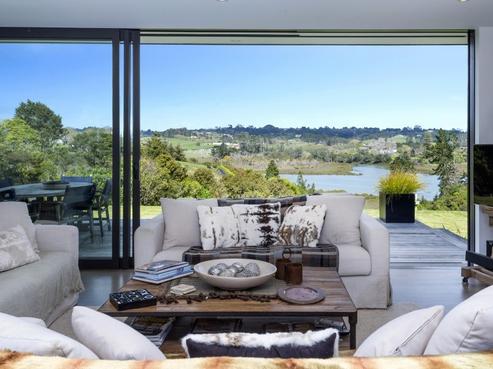 50 Potts Road, Whitford
