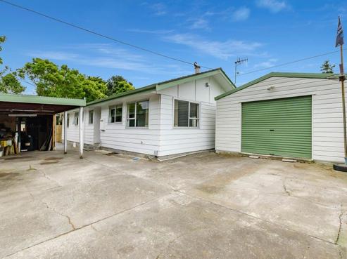 25B Buckley Grove, Paraparaumu