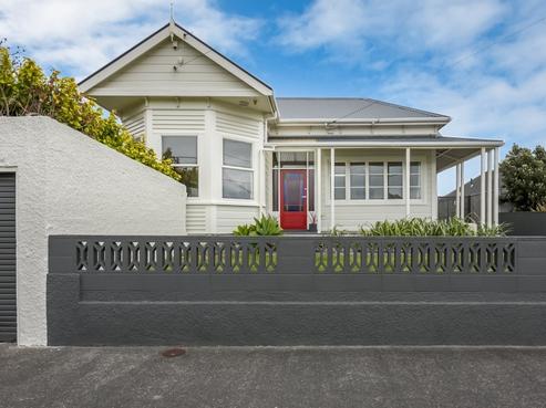 16 Emerson Street, Petone