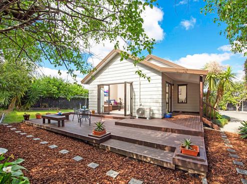 13 De Quincey Terrace, Highland Park