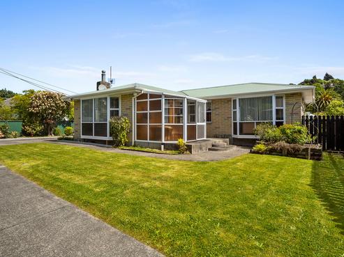 54 Thomas Street, Stokes Valley
