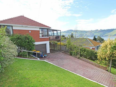 8 Seddon Street, Ravensbourne