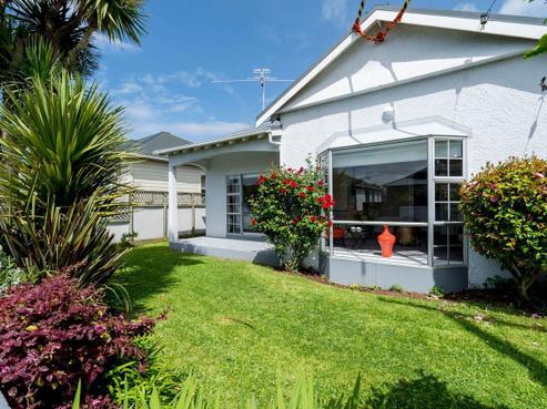 16 Trafalgar Street, Saint Kilda